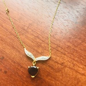 Garnet and crush diamonds necklace